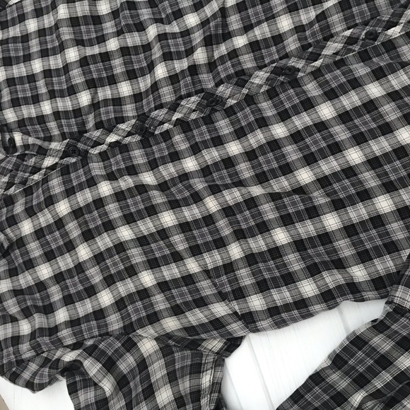 💕3 for $20!💕 GAP Button Up Shirt - Picture 5 of 8